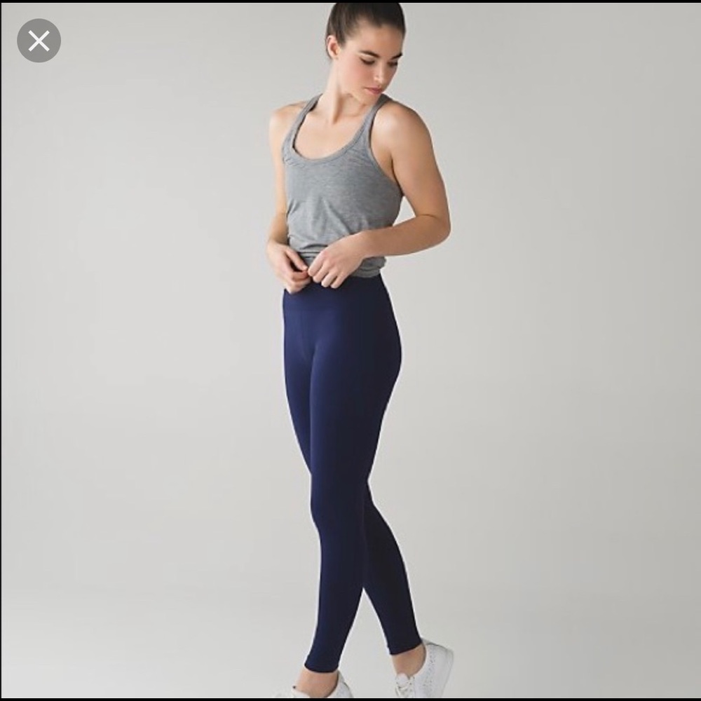 Lululemon Flow and Go tight, Hero Navy